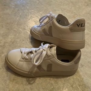 Veja Sneakers